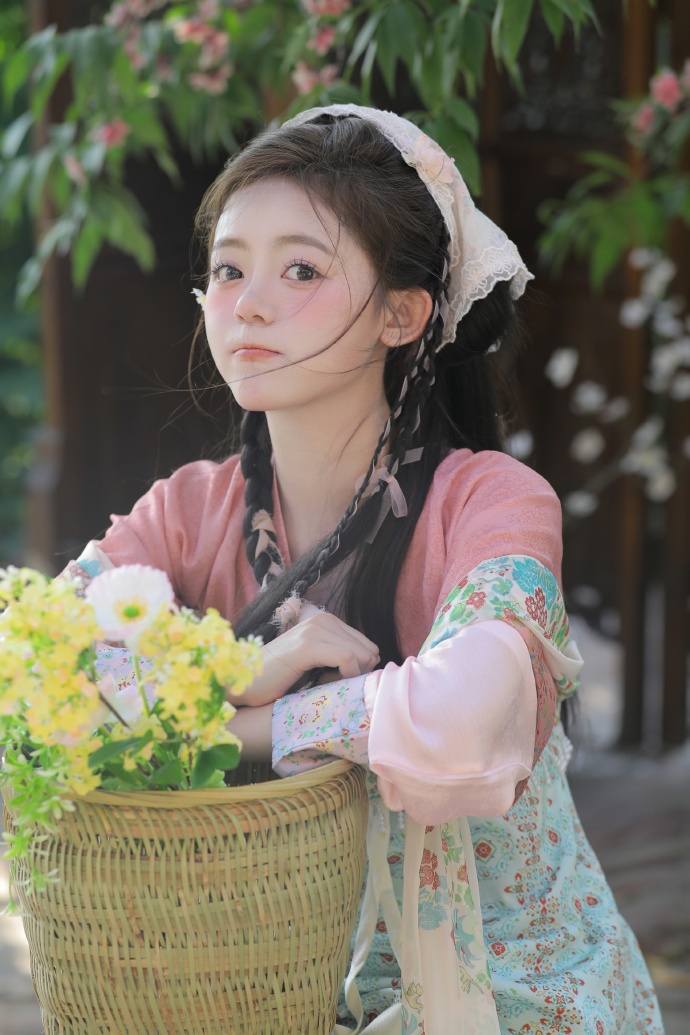 春光乍泄